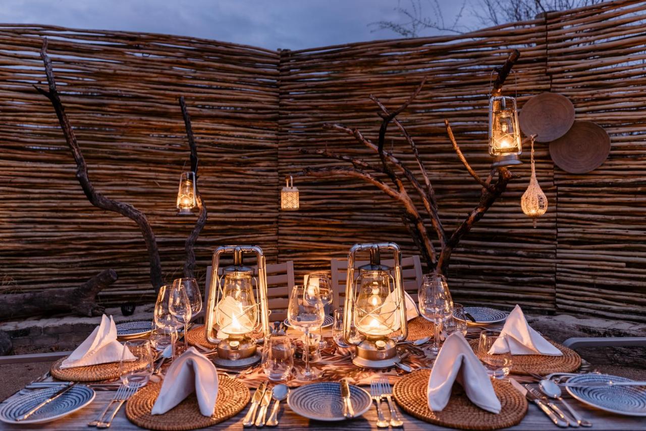 Thornybush Simbambili Lodge Reserva de caza Sabi Sand Exterior foto