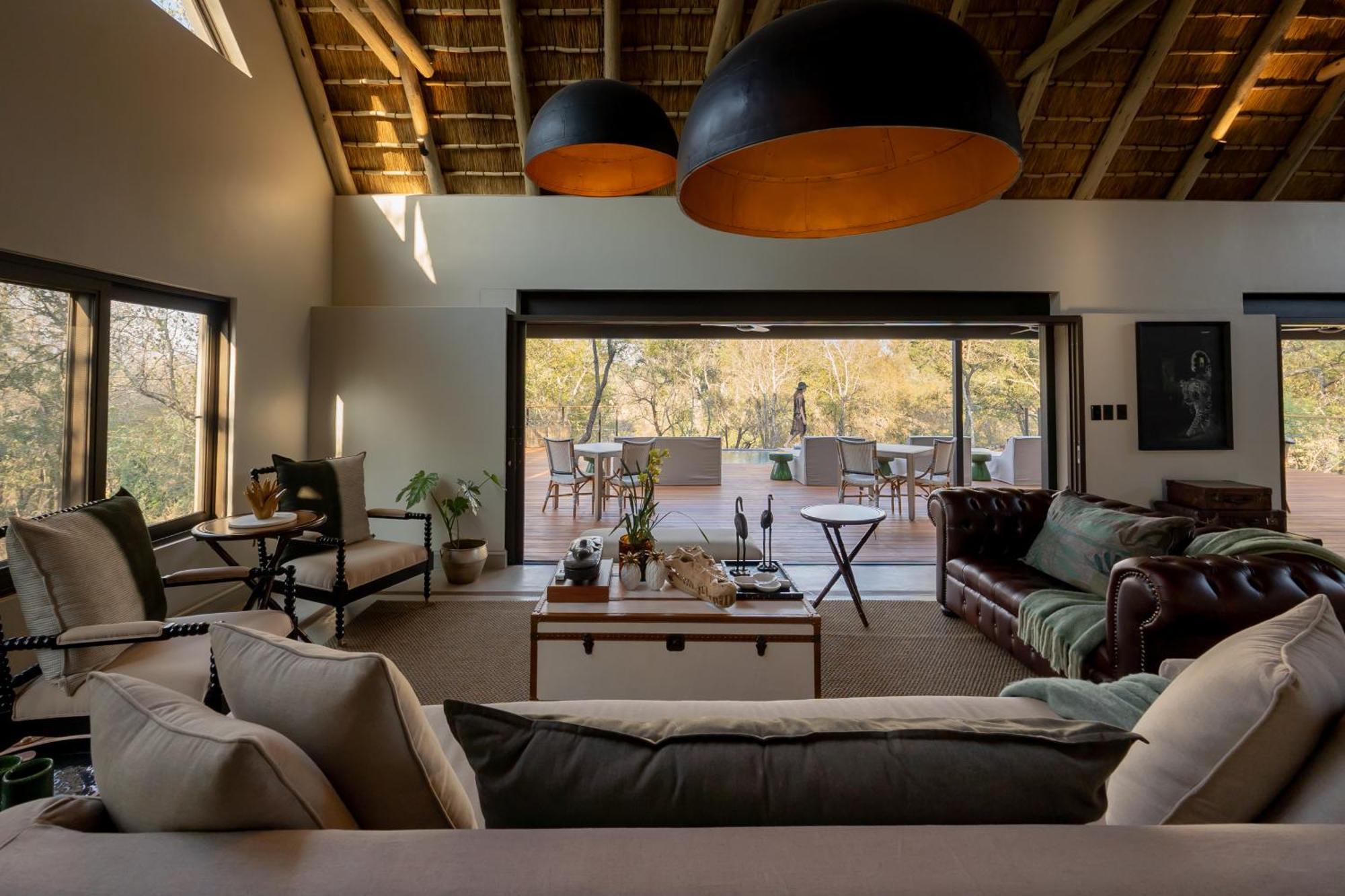 Thornybush Simbambili Lodge Reserva de caza Sabi Sand Exterior foto