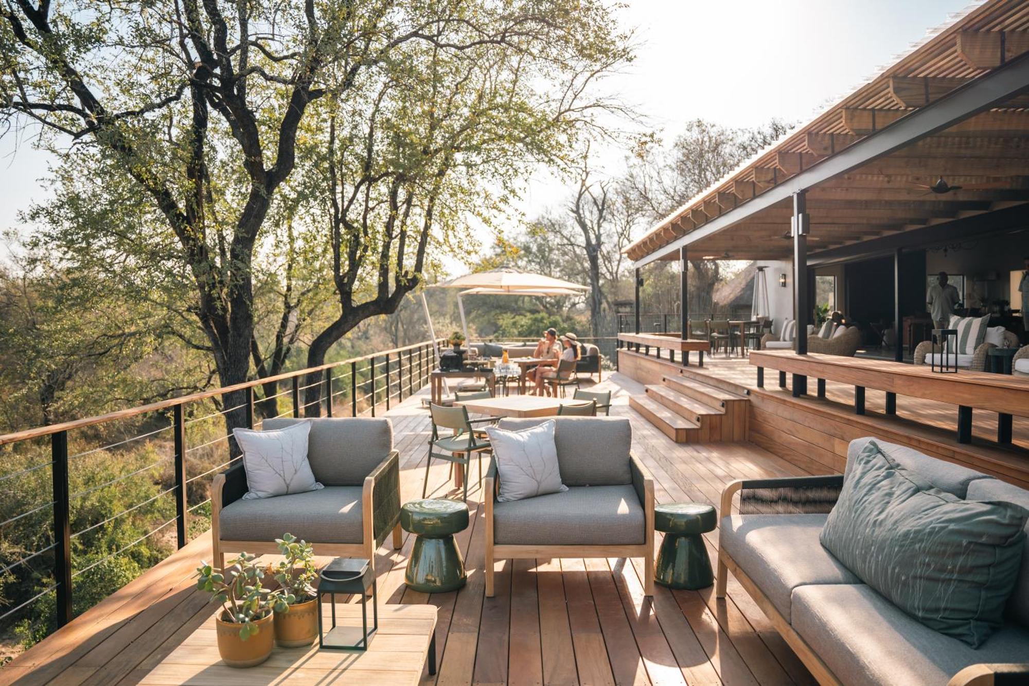 Thornybush Simbambili Lodge Reserva de caza Sabi Sand Exterior foto