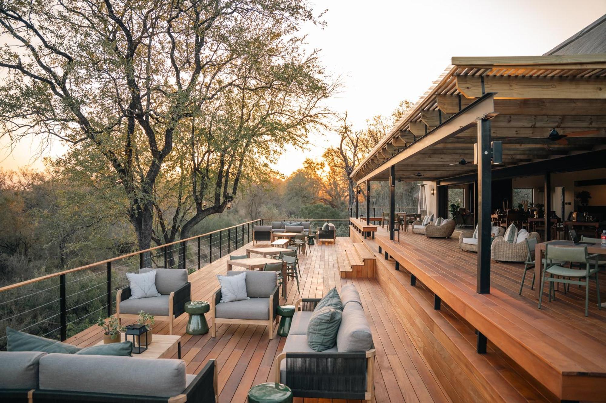 Thornybush Simbambili Lodge Reserva de caza Sabi Sand Exterior foto