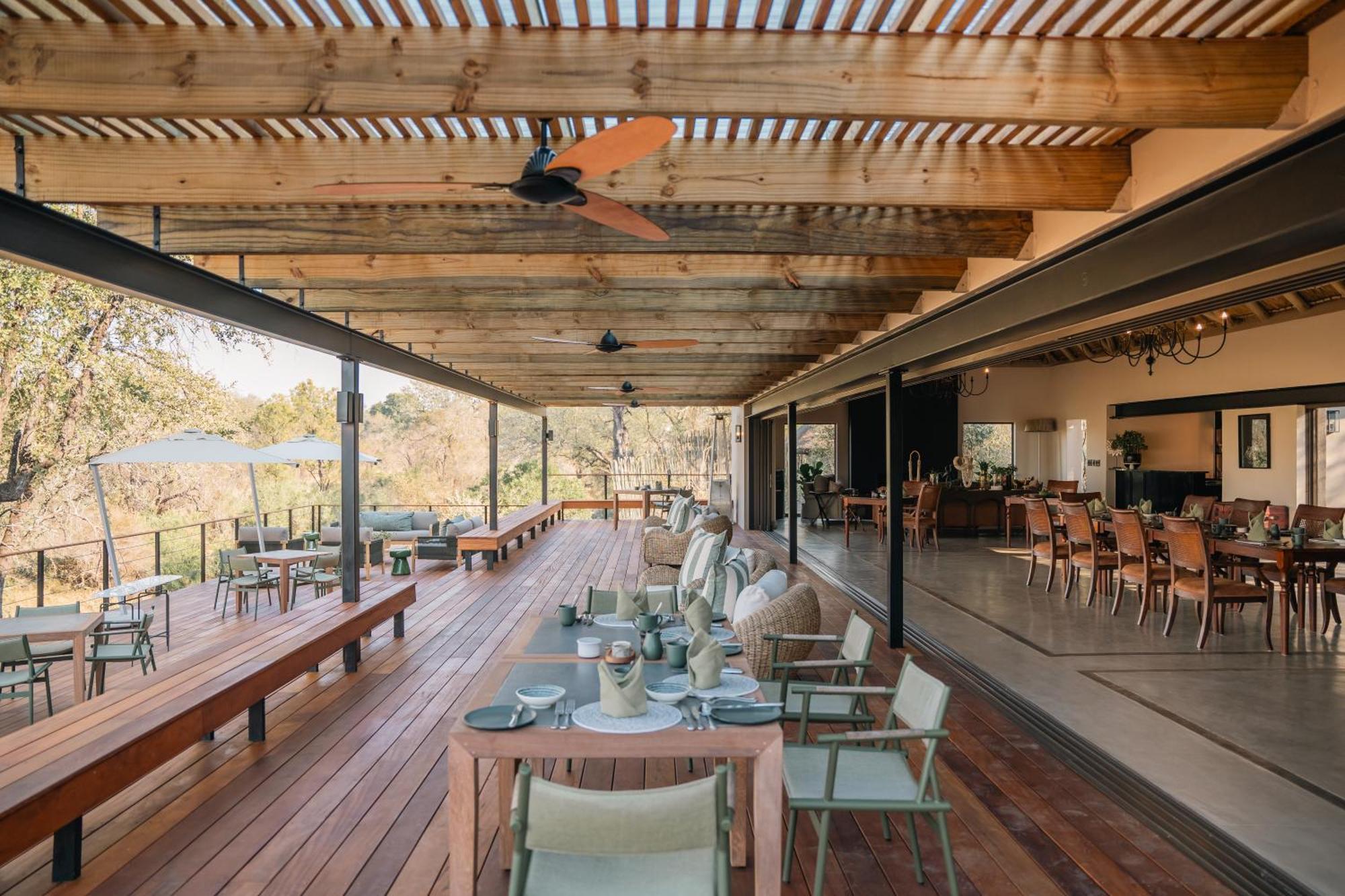 Thornybush Simbambili Lodge Reserva de caza Sabi Sand Exterior foto