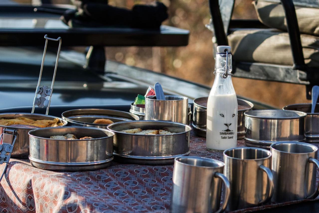 Thornybush Simbambili Lodge Reserva de caza Sabi Sand Exterior foto